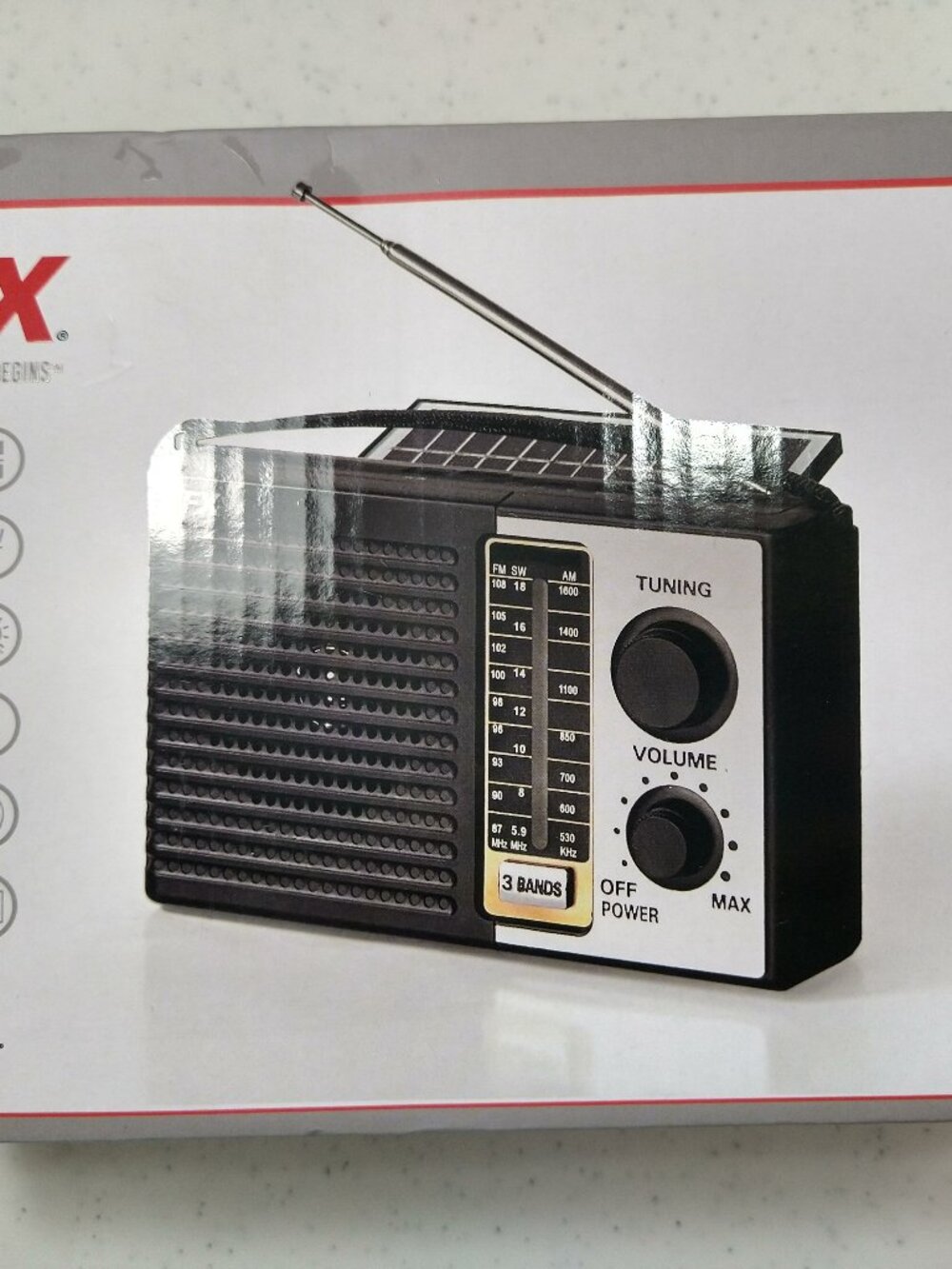 QFX Retro-11 3-Band Portable Radio Brand New